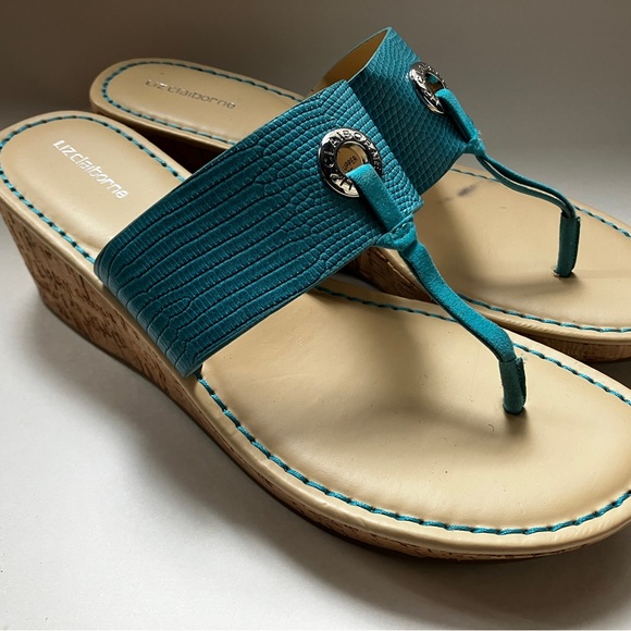 Liz Claiborne Aqua Blue Thong Sandals - Picture 8 of 12